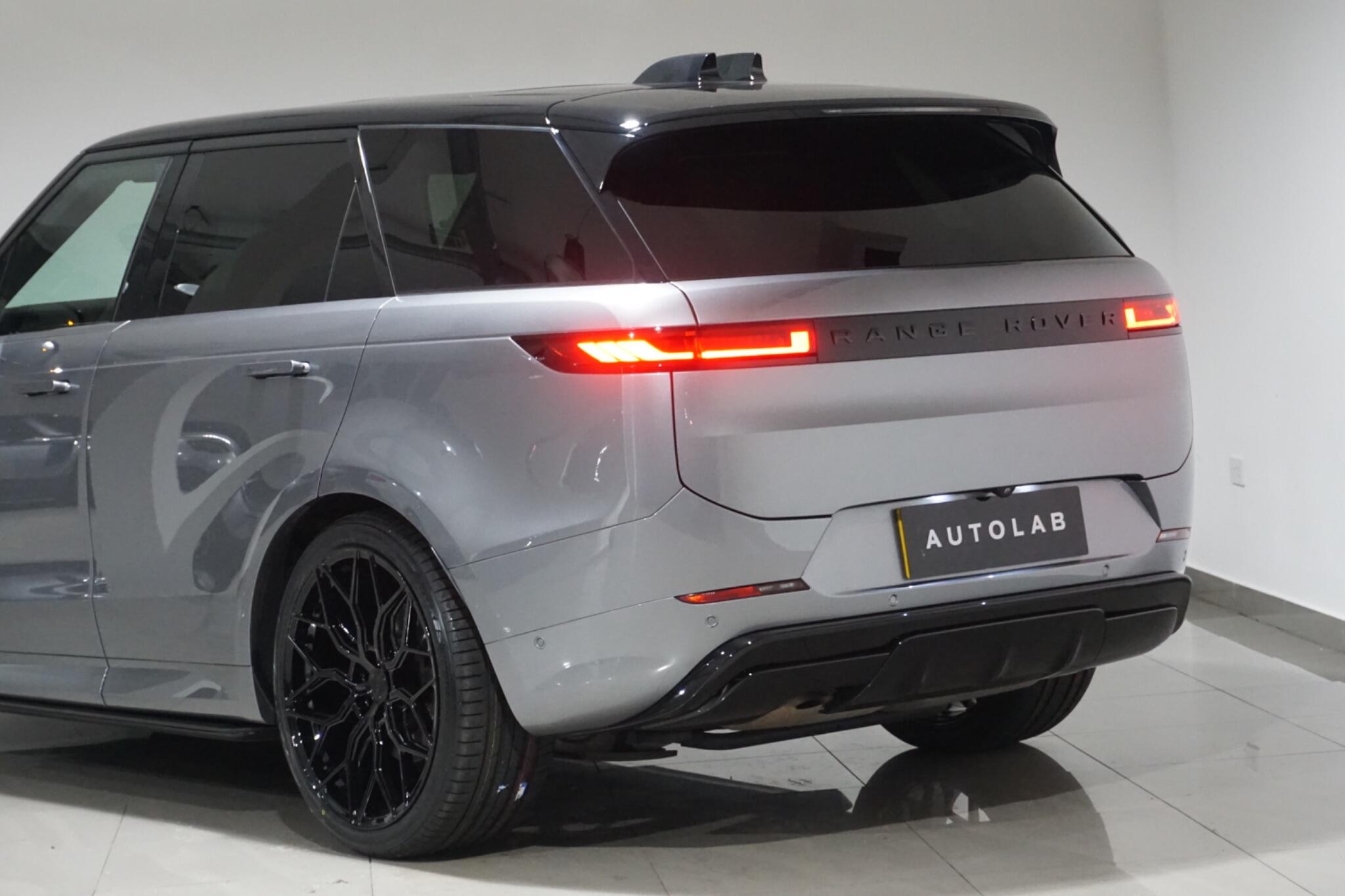 Land Rover Range Rover Sport 3.0 D300 MHEV Autobiography SUV 5dr Diesel Auto 4WD Euro 6 (s/s) (300 ps)